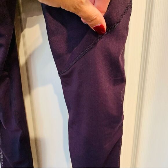 Yogalicious Leggings Size Medium - Picture 10 of 10